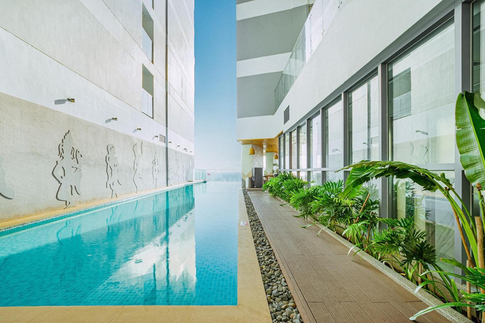 Jk.Boutique Oceanfront Panorama Residence Нячанг Экстерьер фото