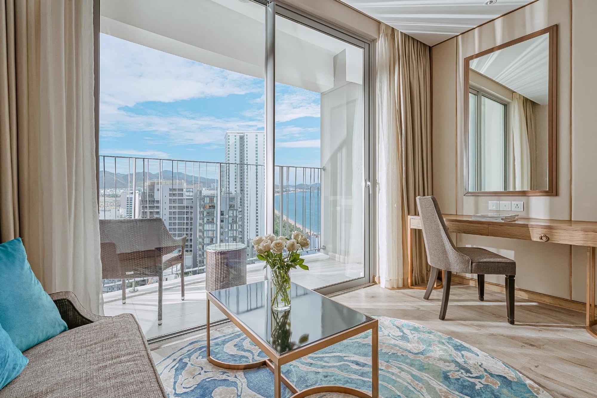 Jk.Boutique Oceanfront Panorama Residence Нячанг Экстерьер фото