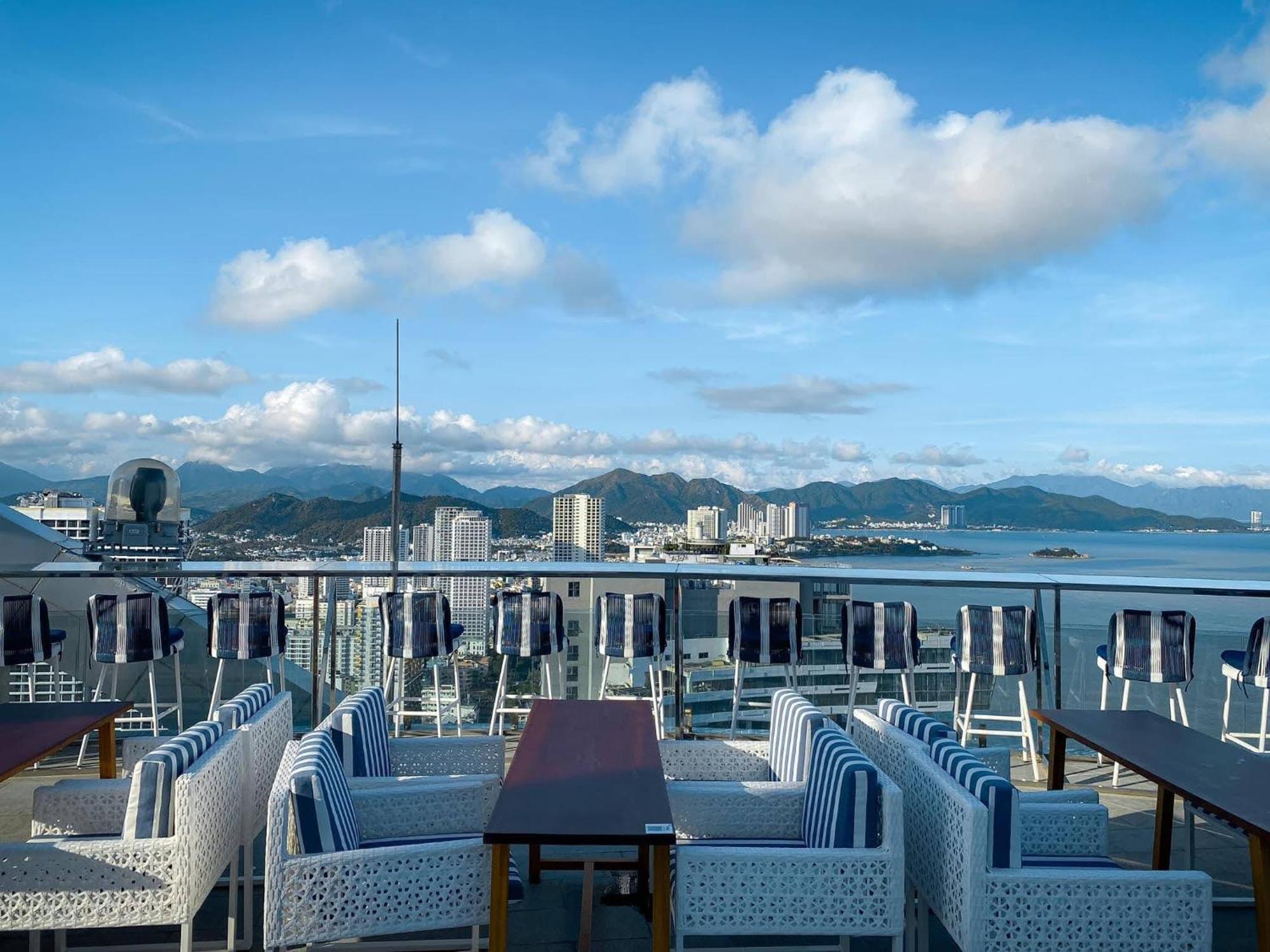 Jk.Boutique Oceanfront Panorama Residence Нячанг Экстерьер фото