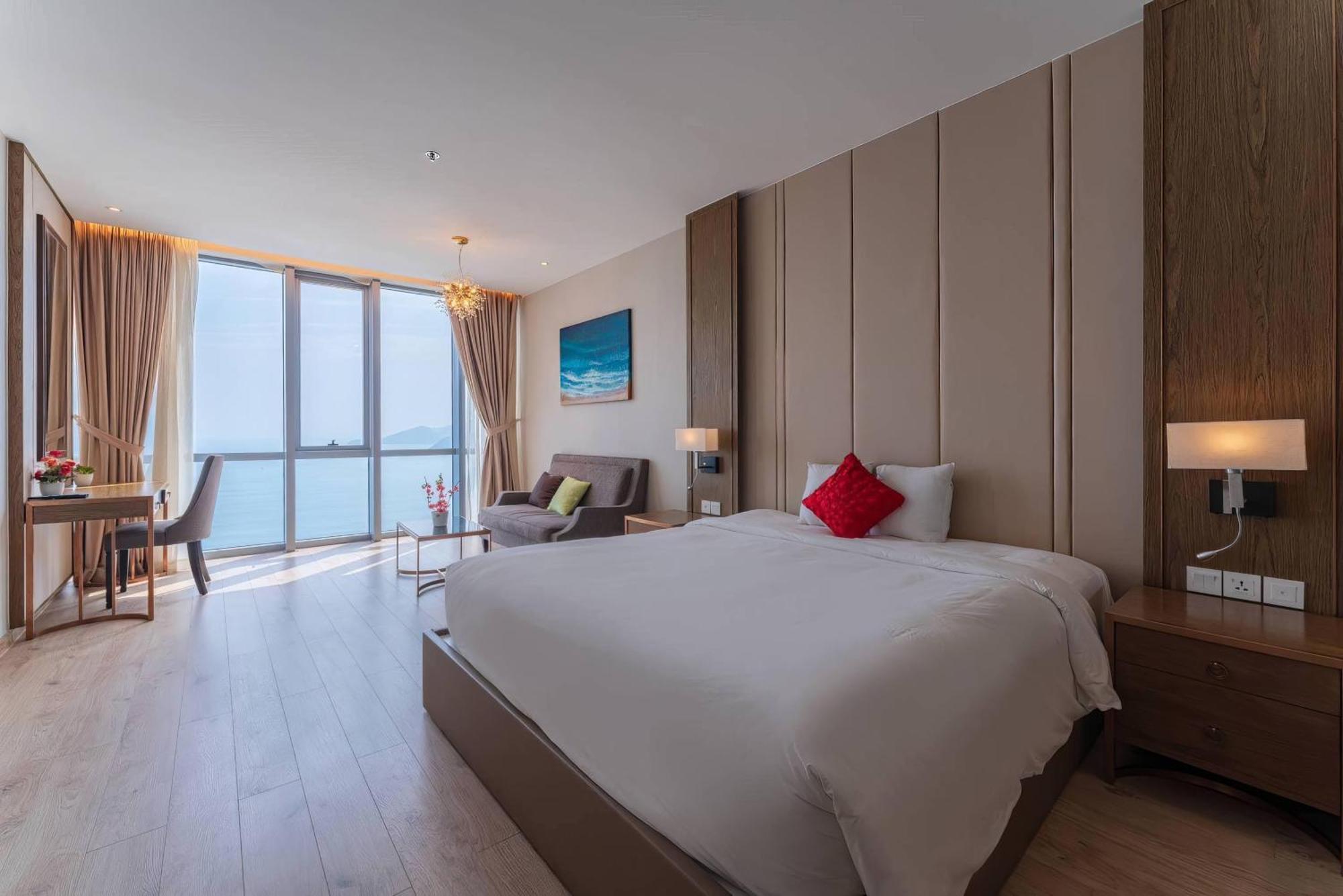Jk.Boutique Oceanfront Panorama Residence Нячанг Экстерьер фото