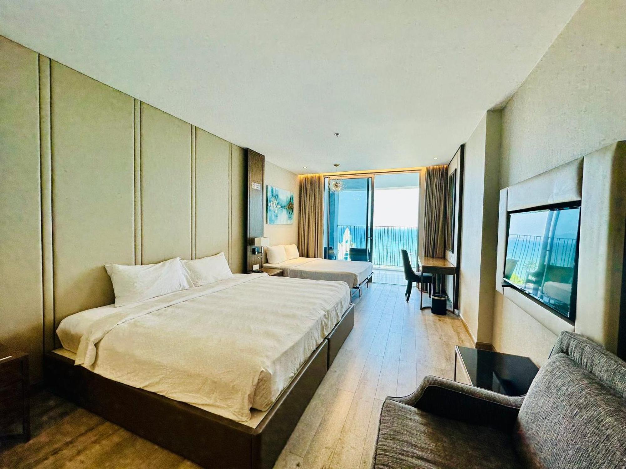 Jk.Boutique Oceanfront Panorama Residence Нячанг Экстерьер фото